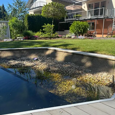 아파트 Track N Chill